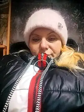 Lana-murr online show from January 14, 8:45 pm