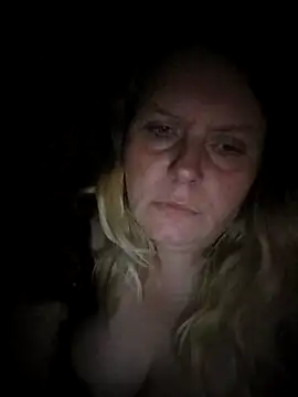 Lana-murr online show from April 4, 7:31 pm