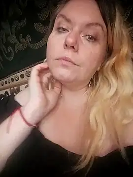 Snapshot of Lana-murr chatting on October 30, 8:56 am Lana-murr online show from October 30, 8:56 am