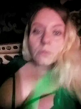 Snapshot of Lana-murr chatting on November 28, 5:46 pm Lana-murr online show from November 28, 5:46 pm