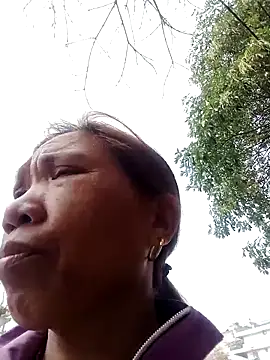 bella-la online show from February 6, 3:46 am