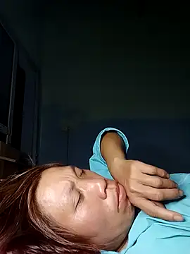 bella-la online show from February 14, 1:55 pm