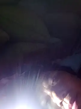 Snapshot of bella-la chatting on November 2, 11:32 pm bella-la online show from November 2, 11:32 pm