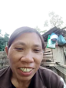 Snapshot of bella-la chatting on November 15, 9:46 am bella-la online show from November 15, 9:46 am