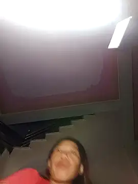 Snapshot of bella-la chatting on November 16, 11:37 am bella-la online show from November 16, 11:37 am