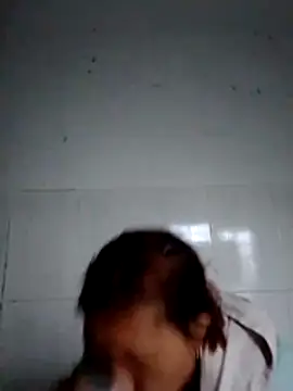 bella-la online show from February 5, 12:06 am