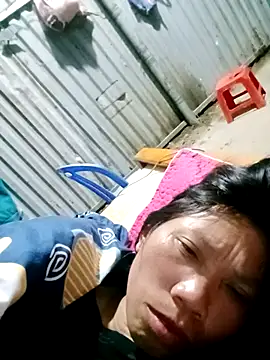 Snapshot of bella-la chatting on November 14, 9:40 pm bella-la online show from November 14, 9:40 pm