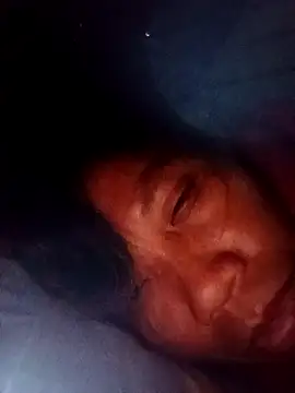 bella-la online show from December 16, 1:59 pm