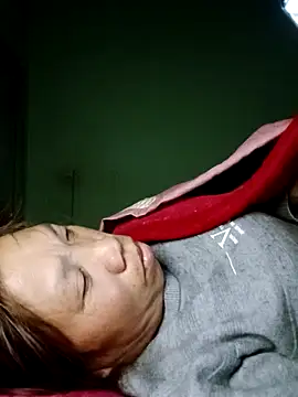 bella-la online show from February 8, 11:13 pm