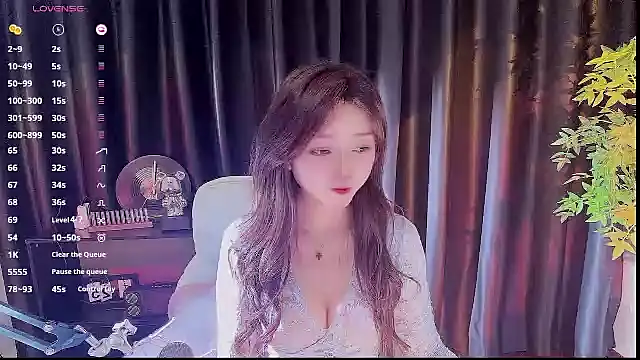 Snapshot of Yiluo95 chatting on November 9, 5:39 pm Yiluo95 online show from November 9, 5:39 pm