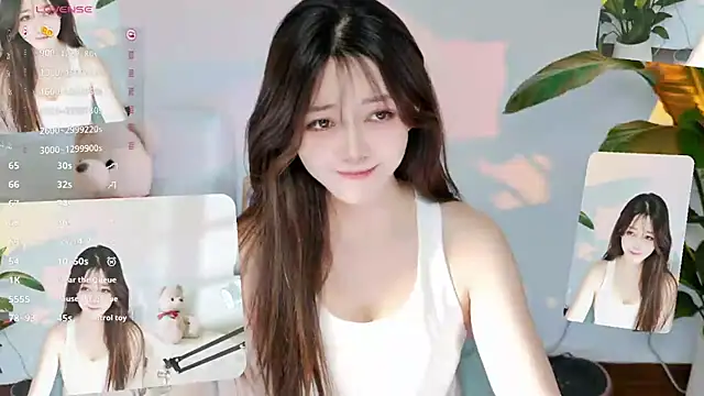 Snapshot of Yiluo95 chatting on July 8, 3:34 pm Yiluo95 online show from July 8, 3:34 pm
