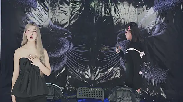 sweetgirls888 online show from April 2, 6:53 am