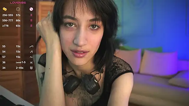 Snapshot of Leta_Vian chatting on October 29, 9:14 pm Leta Vian online show from October 29, 9:14 pm