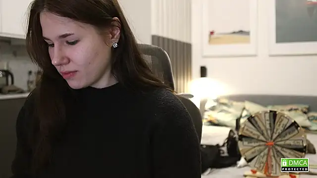 Snapshot of girl_u_never_met chatting on November 14, 5:27 pm girl u never met online show from November 14, 5:27 pm