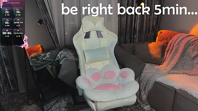 Snapshot of bimboterica chatting on February 23, 2:39 pm bimboterica online show from February 23, 2:39 pm