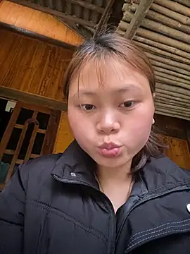 Sophia-123 online show from April 3, 11:22 pm