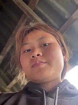 Sophia-123 online show from March 2, 12:22 am