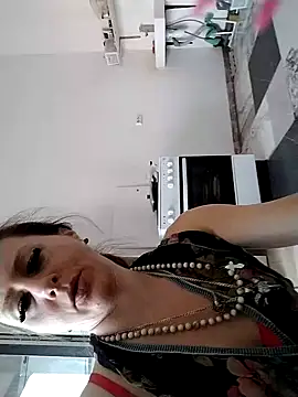 Snapshot of Anneta280671 chatting on July 16, 9:28 am Anneta280671 online show from July 16, 9:28 am