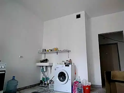 Snapshot of Anneta280671 chatting on June 24, 8:24 am Anneta280671 online show from June 24, 8:24 am