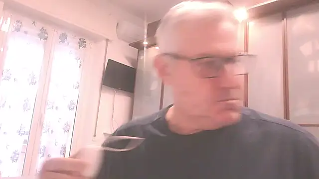 Diegoriv71 online show from February 6, 7:15 am