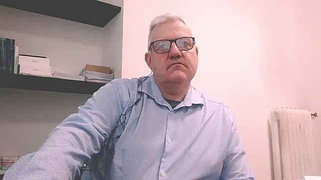 Diegoriv71 online show from March 18, 8:06 am