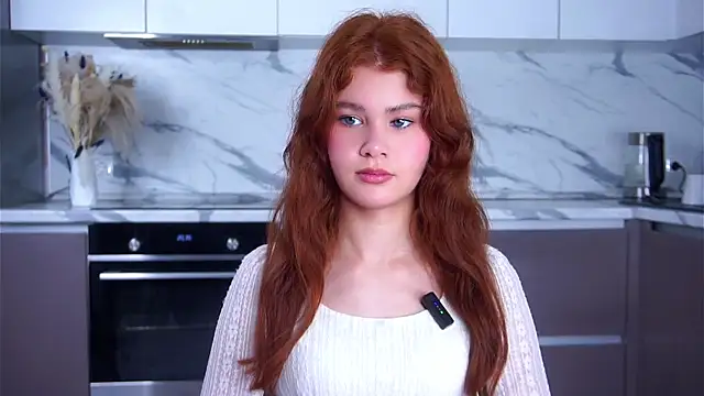 YettaCalabria online show from January 7, 12:43 pm