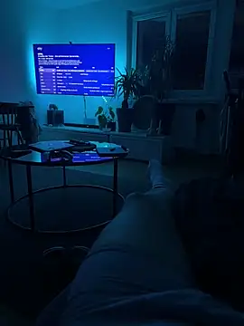 Snapshot of edgarmachtsderbe chatting on May 7, 10:13 pm edgarmachtsderbe online show from May 7, 10:13 pm
