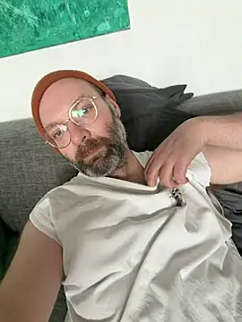 edgarmachtsderbe online show from January 15, 10:29 am