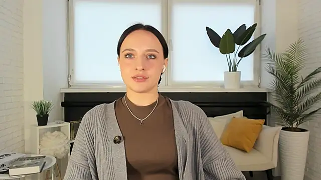 Snapshot of TalishaSturdy chatting on October 28, 9:41 am TalishaSturdy online show from October 28, 9:41 am