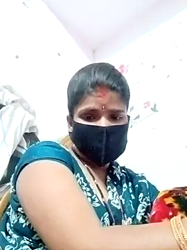 hot couple 000 online show from November 11, 1:39 pm