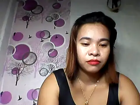 Snapshot of Honeyjean_30 chatting on October 27, 2:40 pm Honeyjean 30 online show from October 27, 2:40 pm