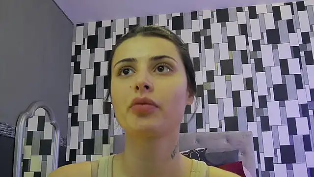 venusinylons online show from November 7, 7:13 am