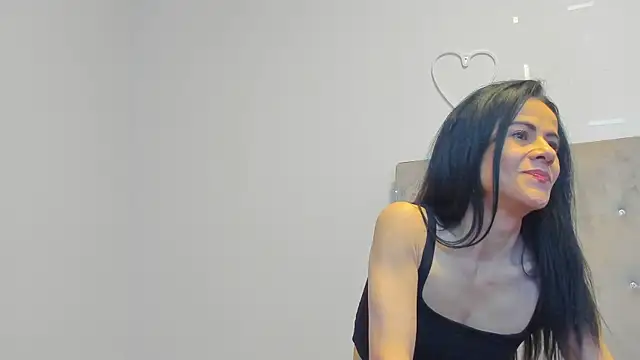 brianaflynt online show from January 5, 7:39 pm