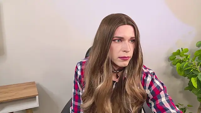 Branda Kelly online show from November 2, 12:54 pm