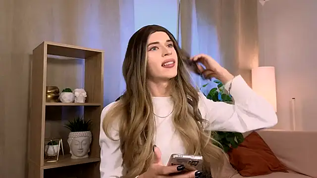 Branda Kelly online show from November 27, 1:44 pm