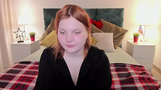 babyyullii online show from March 16, 5:26 am