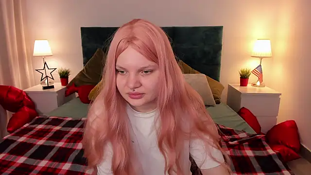 babyyullii online show from February 24, 5:19 am