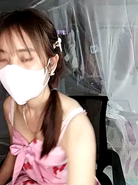 Em xinh01 online show from March 20, 12:50 pm