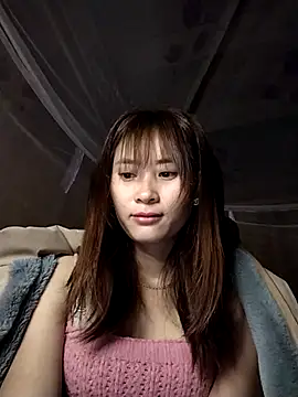 Em xinh01 online show from March 9, 10:57 pm