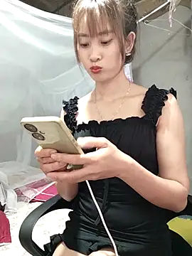 Em xinh01 online show from April 19, 1:01 pm