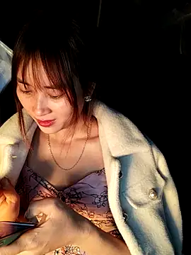 Em xinh01 online show from February 8, 5:54 pm