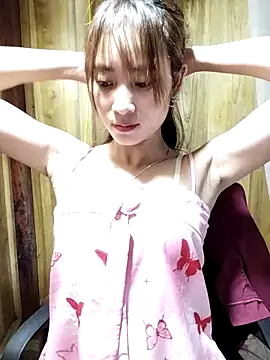 Em xinh01 online show from March 28, 5:19 am