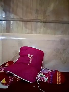 Snapshot of Em_xinh01 chatting on November 12, 5:22 am Em xinh01 online show from November 12, 5:22 am