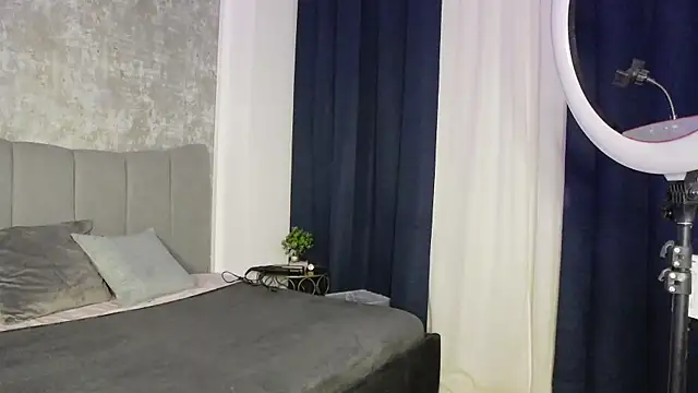 NattyMoonx online show from December 14, 8:03 pm