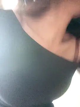 Linh sexy98 online show from April 3, 9:27 am