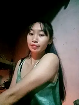 Snapshot of Linh_sexy98 chatting on November 14, 10:24 pm Linh sexy98 online show from November 14, 10:24 pm