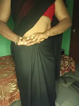 shreyareddy99 online show from October 31, 3:52 pm