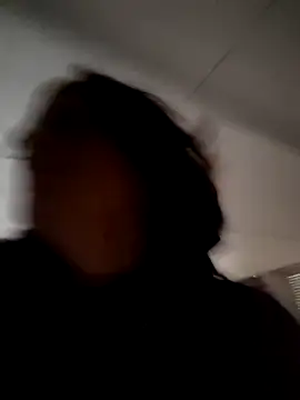 Piediniecollant online show from February 10, 11:09 am