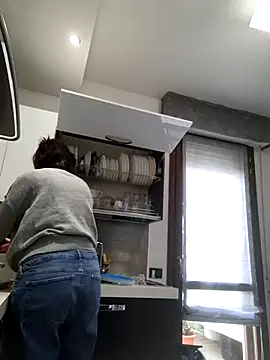 Piediniecollant online show from February 5, 11:28 am