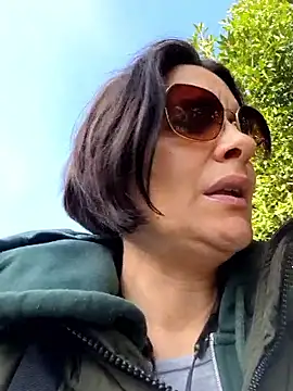 Piediniecollant online show from April 5, 7:04 am